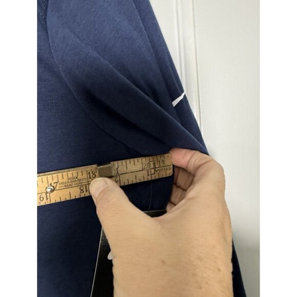 Nike Women’s Navy Blue Long Sleeve Dri-Fit Shirt Sz Large NWT - Picture 12 of 12